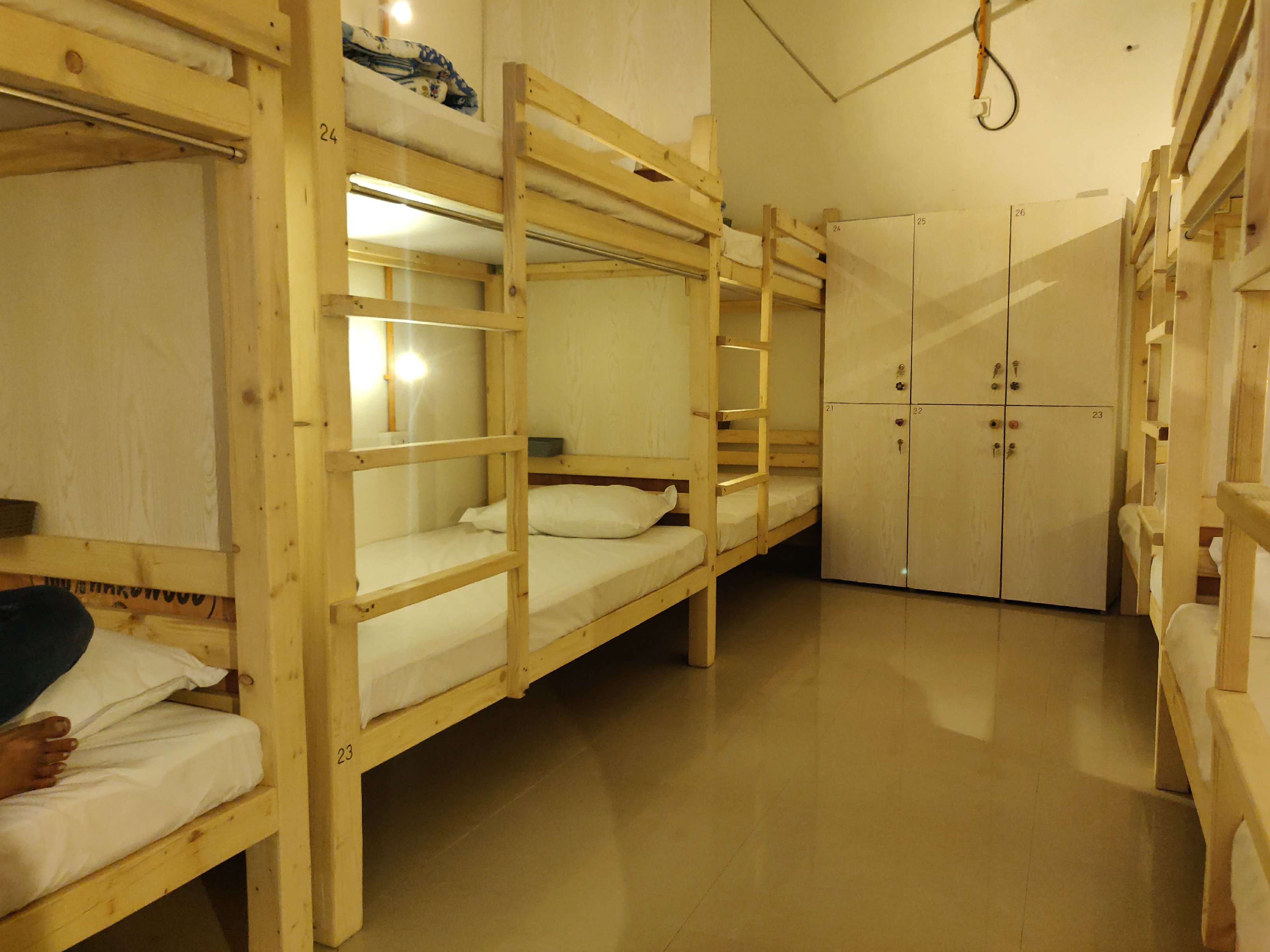 SALAAM NAMASTEY BACKPACKERS Room Type - AKBER : ONE BED IN 12 BEDDED MIX DORM