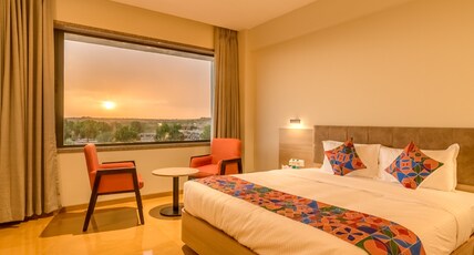 Hotel Antra Inn Room Type - Deluxe Room