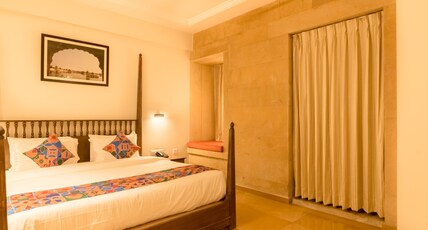 Hotel Antra Inn Room Type - King Suite