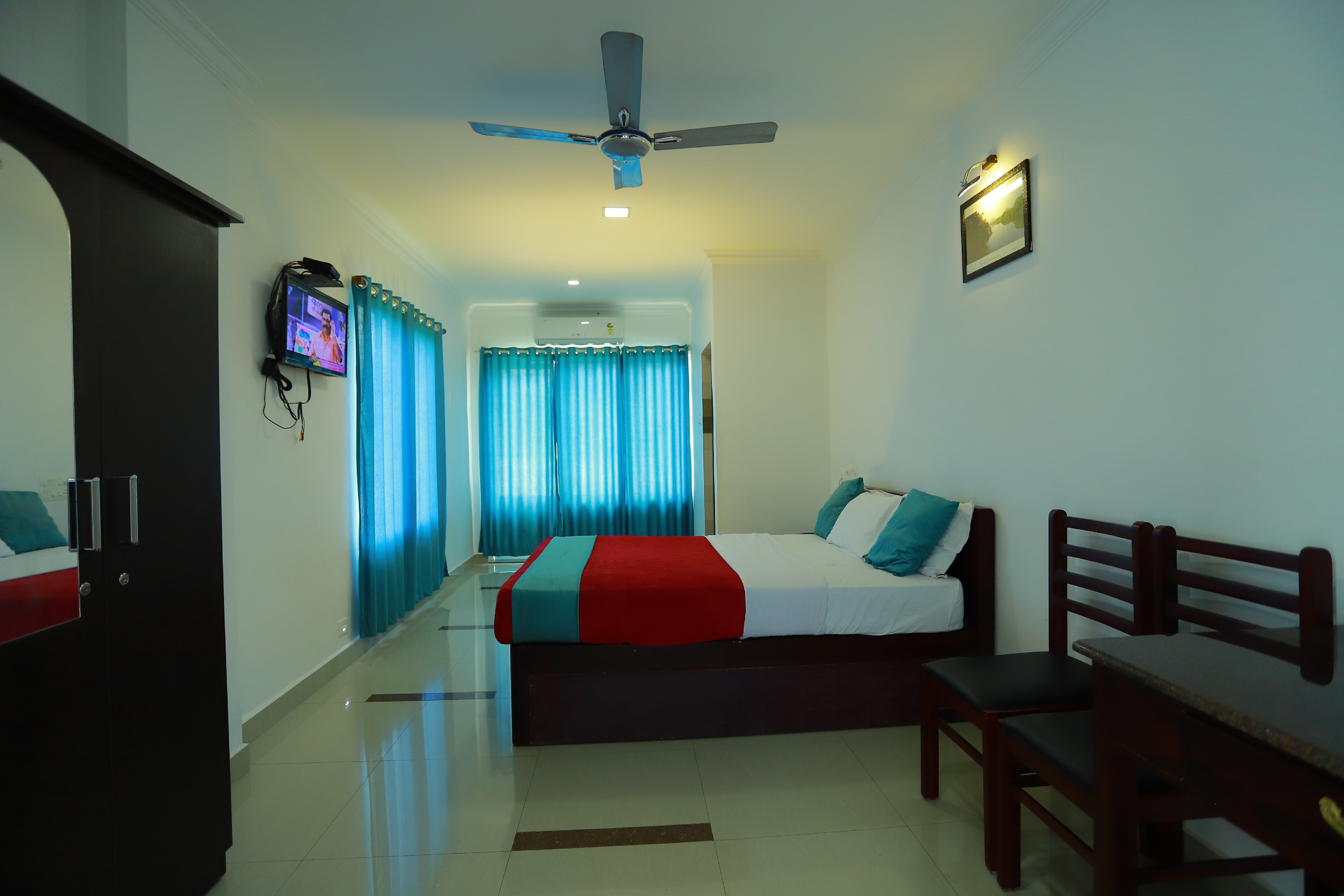 White Fort Thekkady Room Type - DELUXE Non Ac