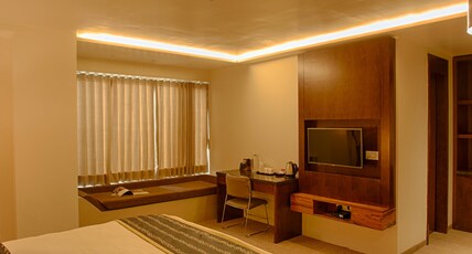 THE PINEVINTA HOTEL Room Type - Premium Room