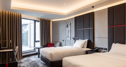 Hilton Belgrade Room Type - TWO DBL BEDS DELUXE ROOM