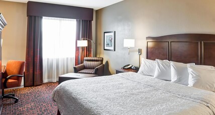 Hampton Inn by Hilton Baltimore/Glen Burnie Room Type - 1 KING BED NONSMOKING