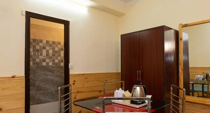 Orchid Nainital Room Type - Premium Family Suite