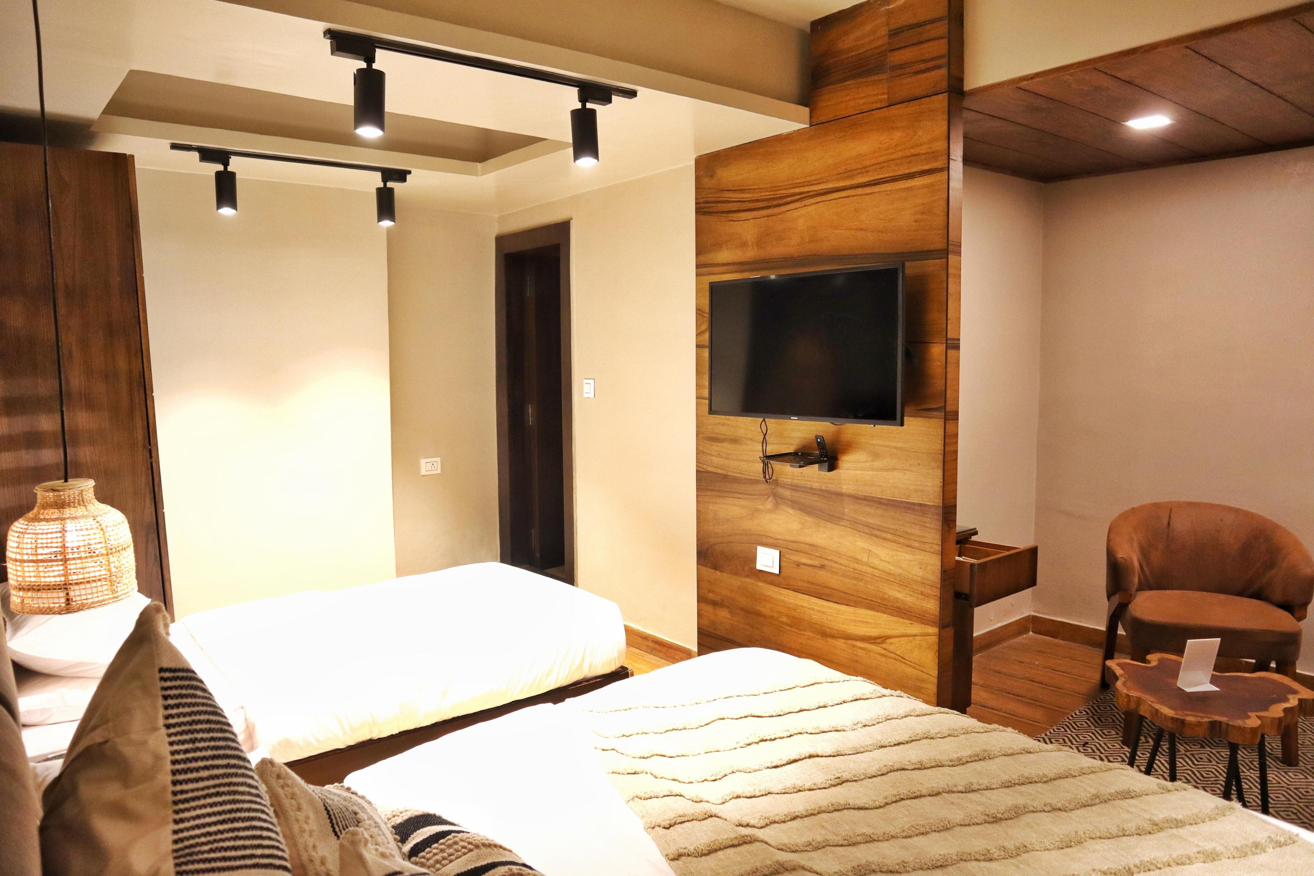 Wonder Woods Boutique Hotel - Tap to explore photos