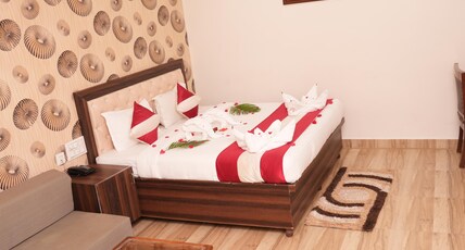 HOTEL SWAN 2 Room Type - Double Deluxe