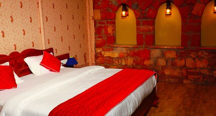 Aatmantan Farms | Rooms & Restaurant Room Type - LUXURY TENT COTTAGE