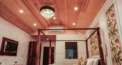 Nazaara Nature Retreat Room Type - Nazaara Jacuzzi (Valley View)
