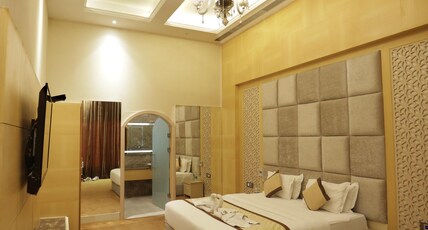 The Gulmohar Grand Hotel Room Type - Grand Suite