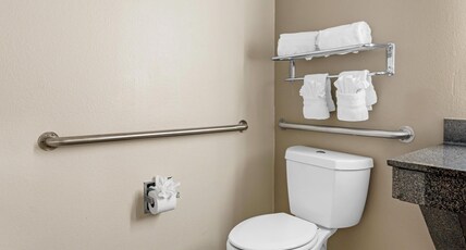 Best Western Plus McKinney Inn and Suites Room Type - Accessible - 1 King, Mobility Accessible, Communication Assistance, Bathtub, Non-Smoking, Full Break