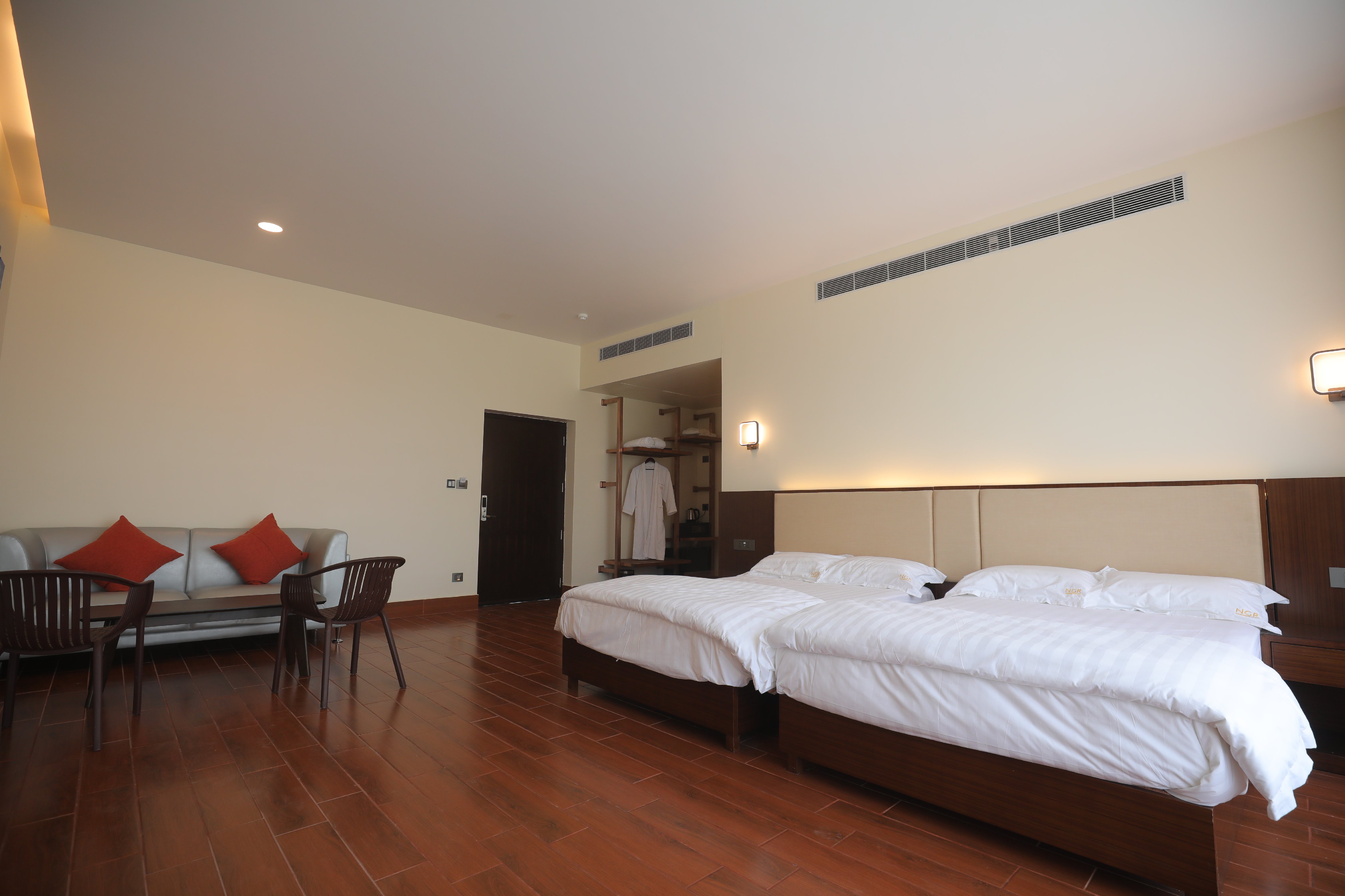 Nalluri Garden Resort Room Type - Suite