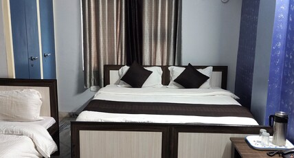Shiv Pratap Residency Room Type - Deluxe Room