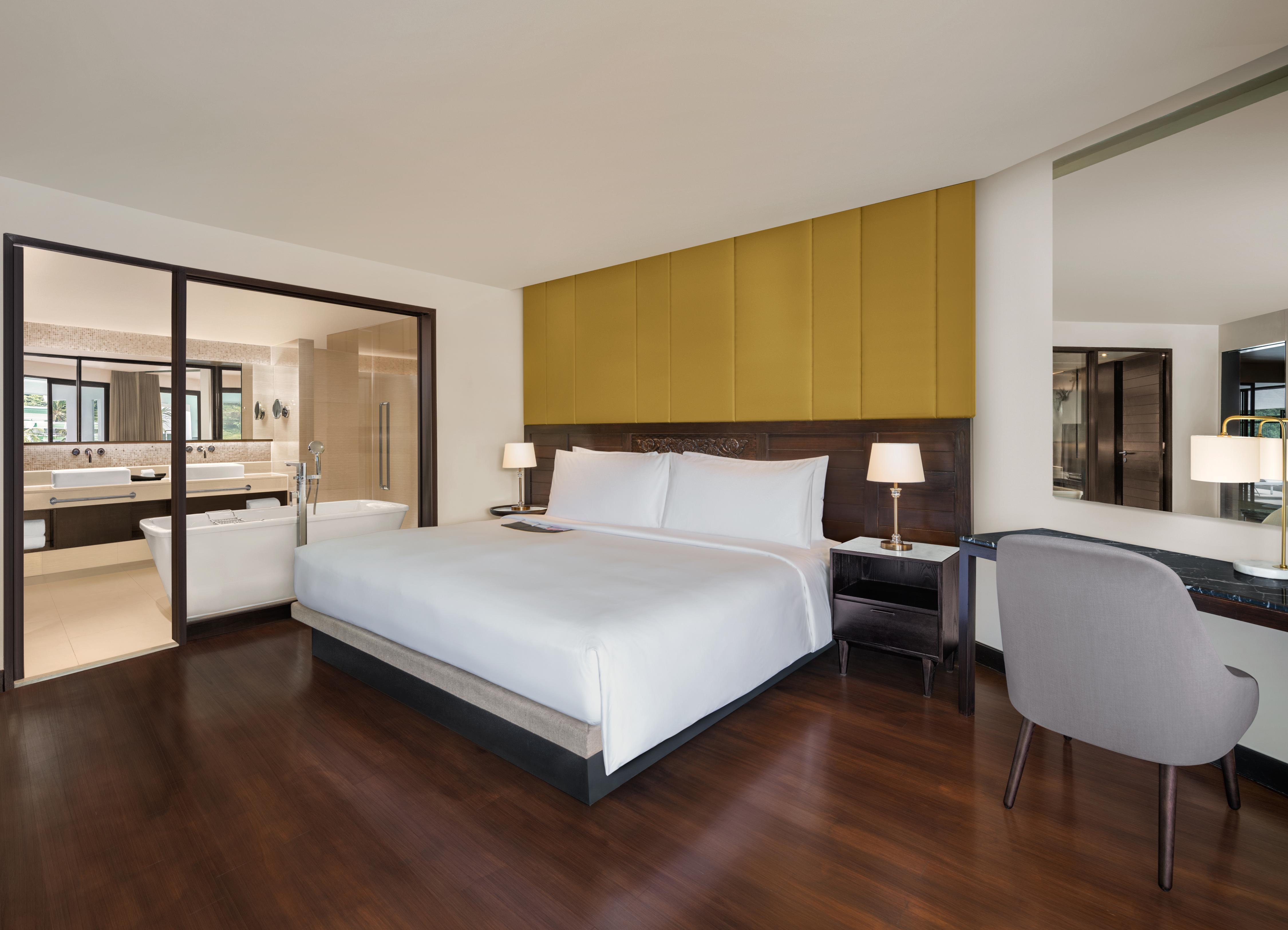 Le Meridien Phuket Beach Resort - Tap to explore photos