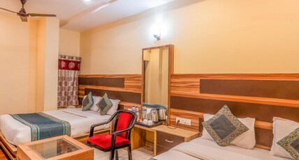 HOTEL AUGUSTO Room Type - 4 bed family room