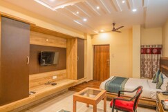 HOTEL AUGUSTO