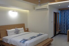 The Nest Compact Inn | Rooms & Wi-Fi