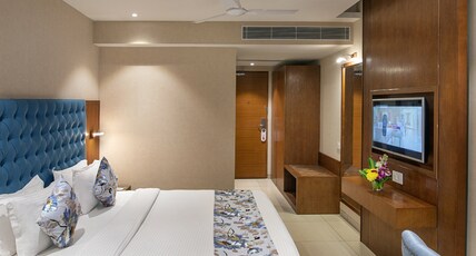 SK Lords Inn Ahmedabad Room Type - Executive Deluxe SK Lords Inn Ahmedabad Room Type - Executive Deluxe
