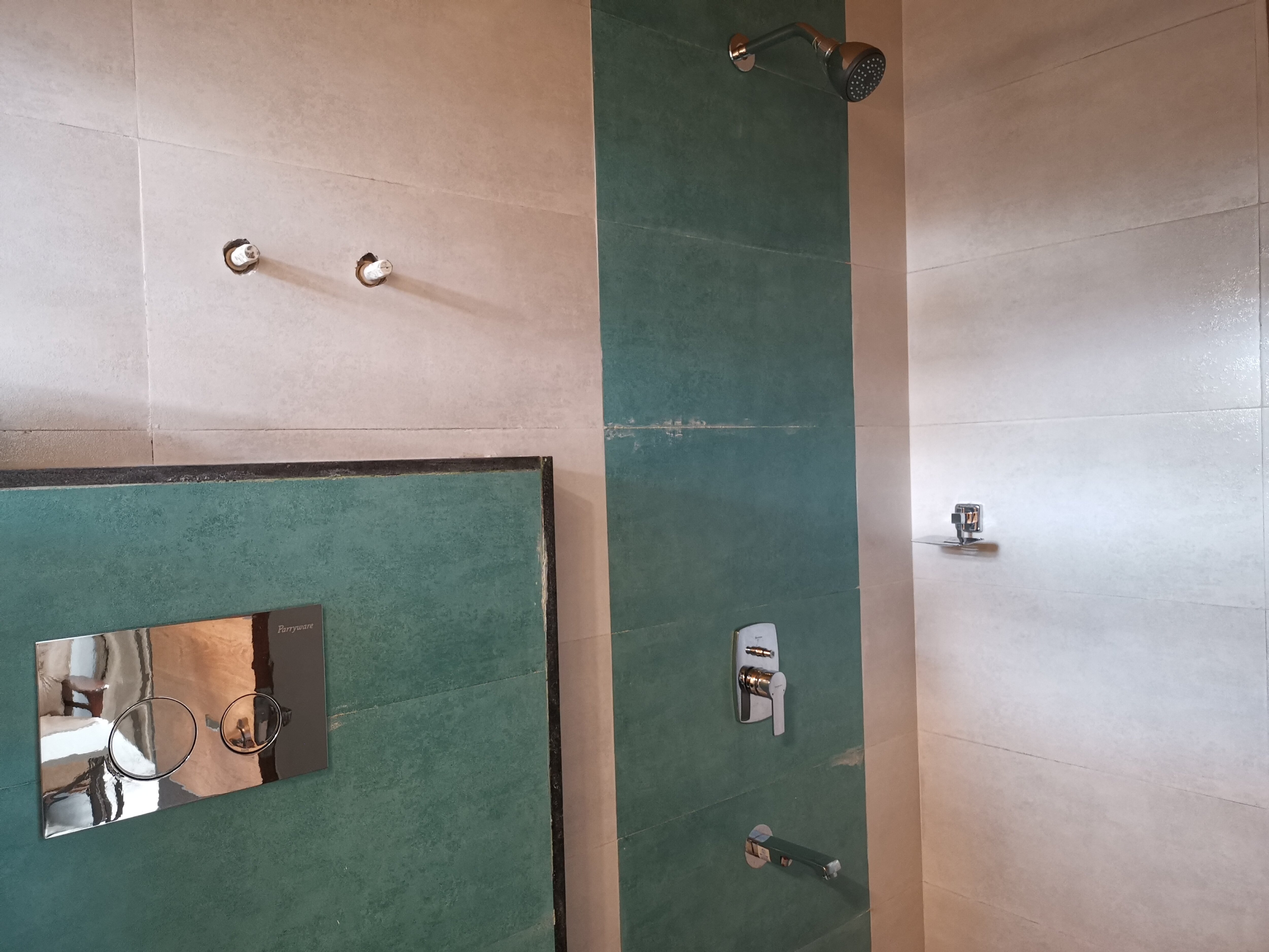 D'Manor Service Apartment | Rooms & Wi-Fi - Tap to explore photos