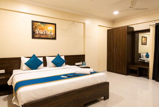 Hotel Kedari Residency