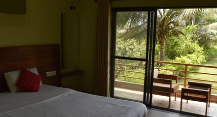 Laguna Beach Resort Murud Room Type - Corporate Suite Room