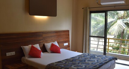 Laguna Beach Resort Murud Room Type - Deluxe Room