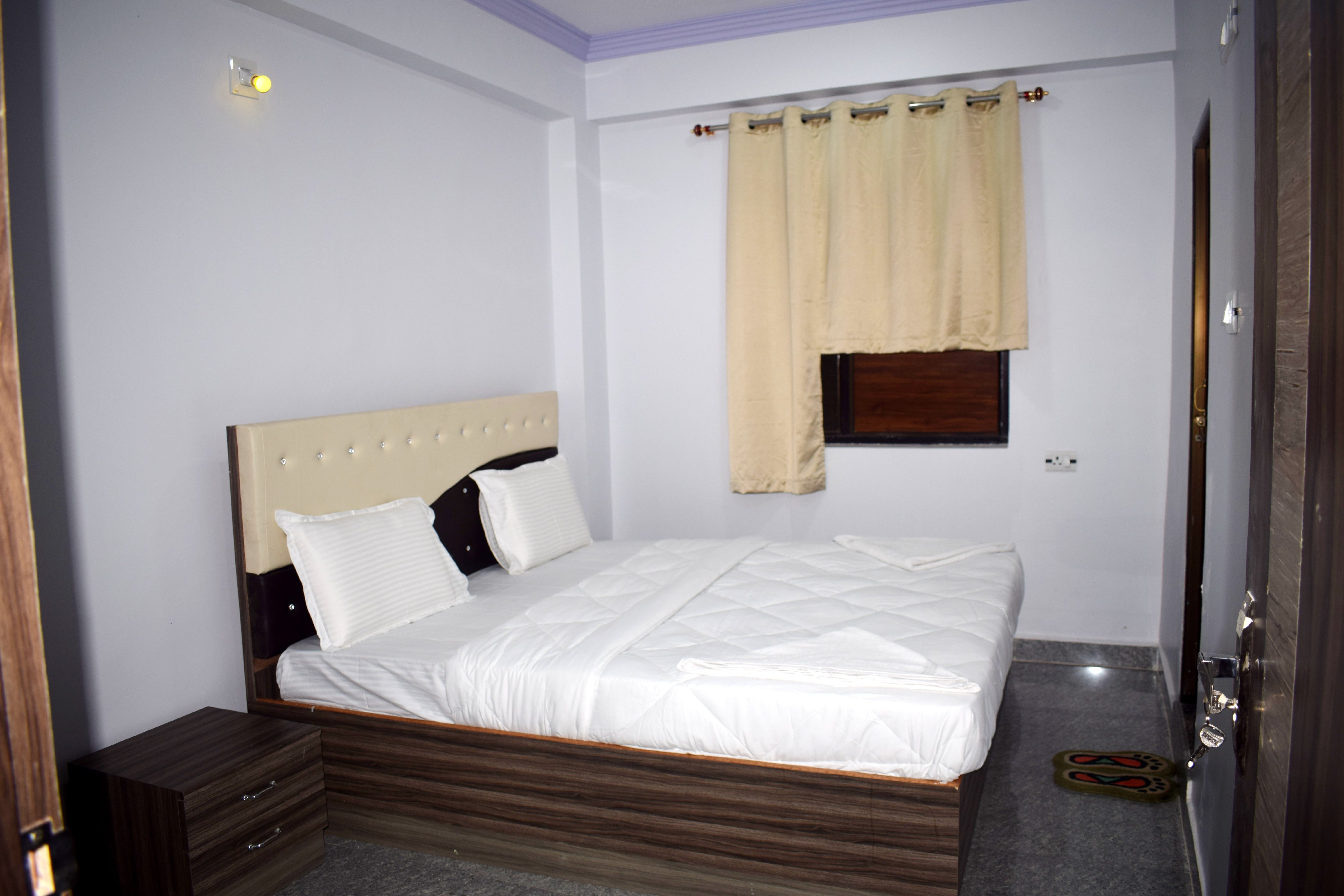 The Peepal Residency Room Type - Deluxe AC Room