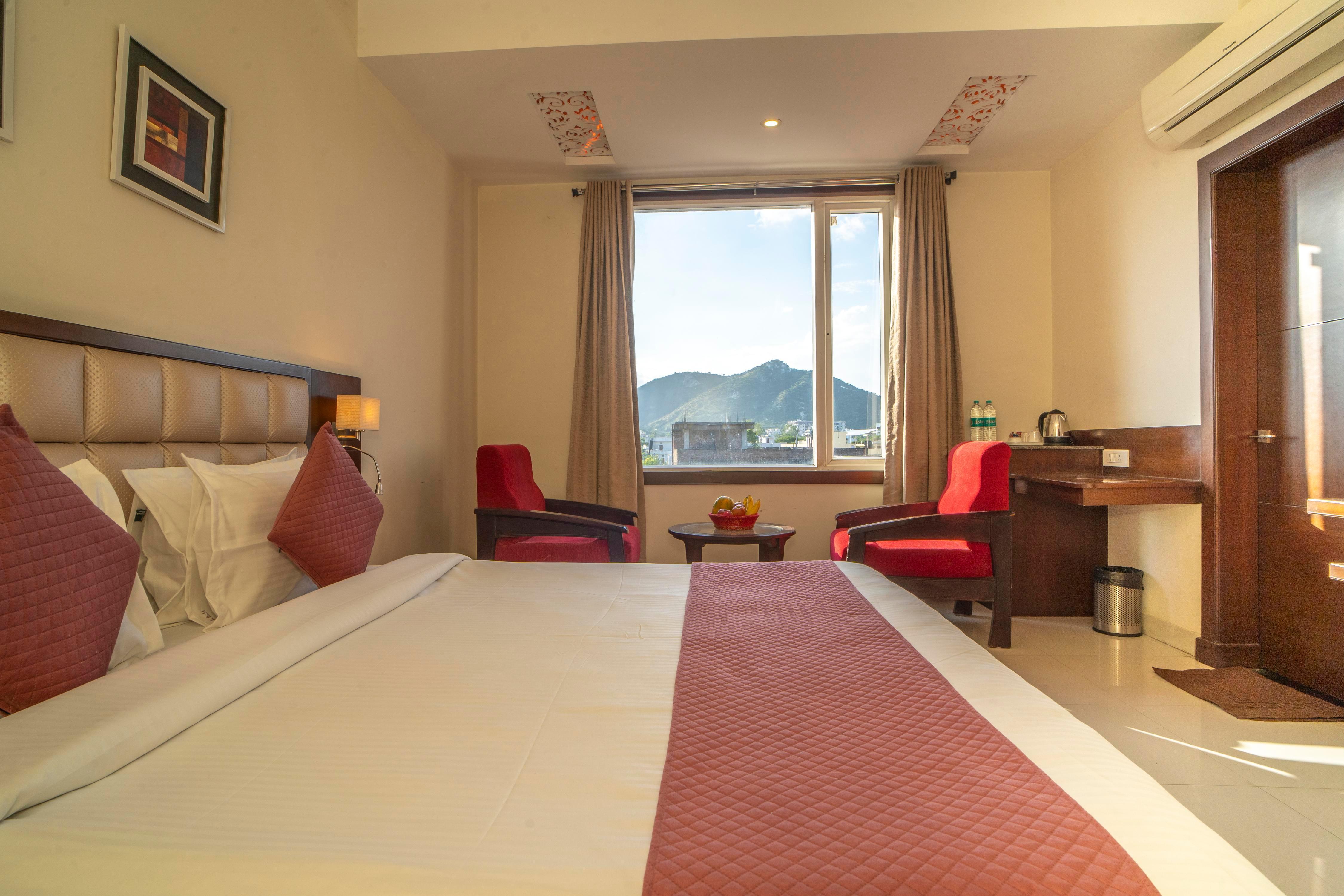 ADMIRE INN - A Boutique Hotel