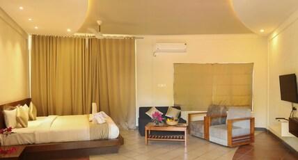 KURUVA ISLAND RESORT & SPA Room Type - Premium Family Room