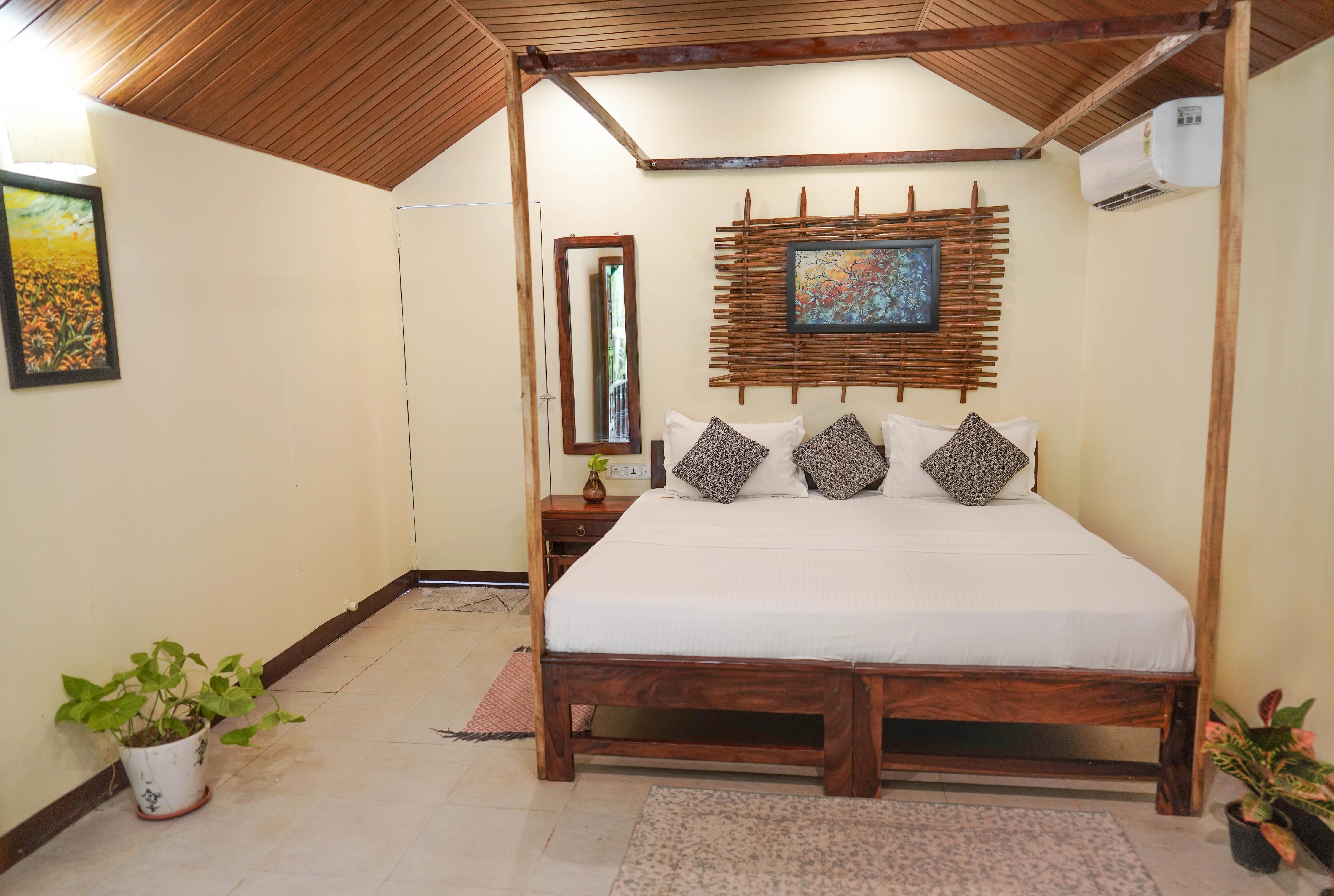 Cinnamon Agonda | Pool & Restaurant - Tap to explore photos
