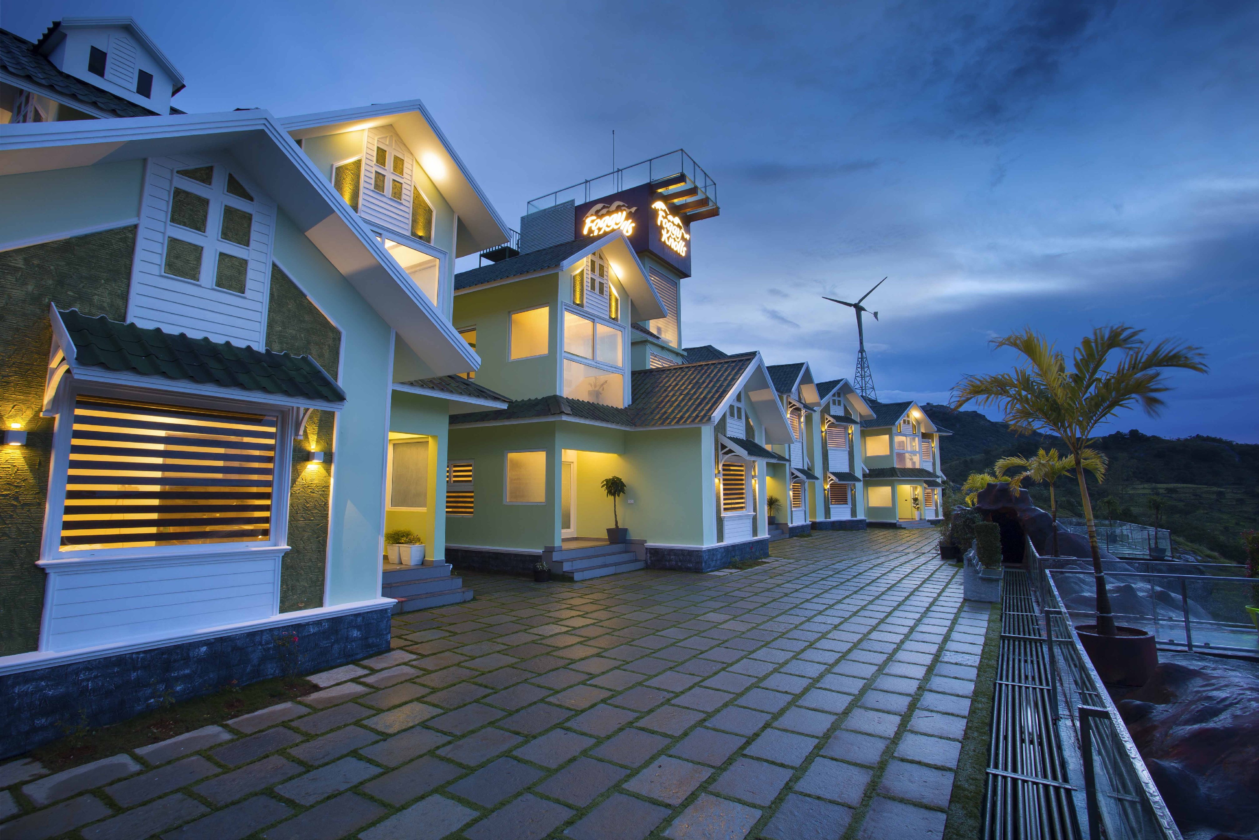 Foggy Knolls Resort Room Type - Premium Family Villas