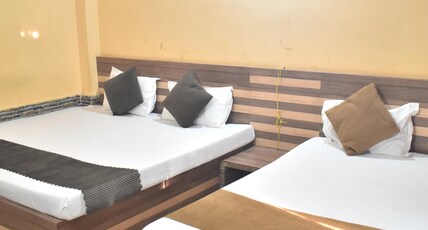 Hotel Ajit Residency (500 Meter From RANCHI RAILWAY STATION) Room Type - FAMILY AC ROOM