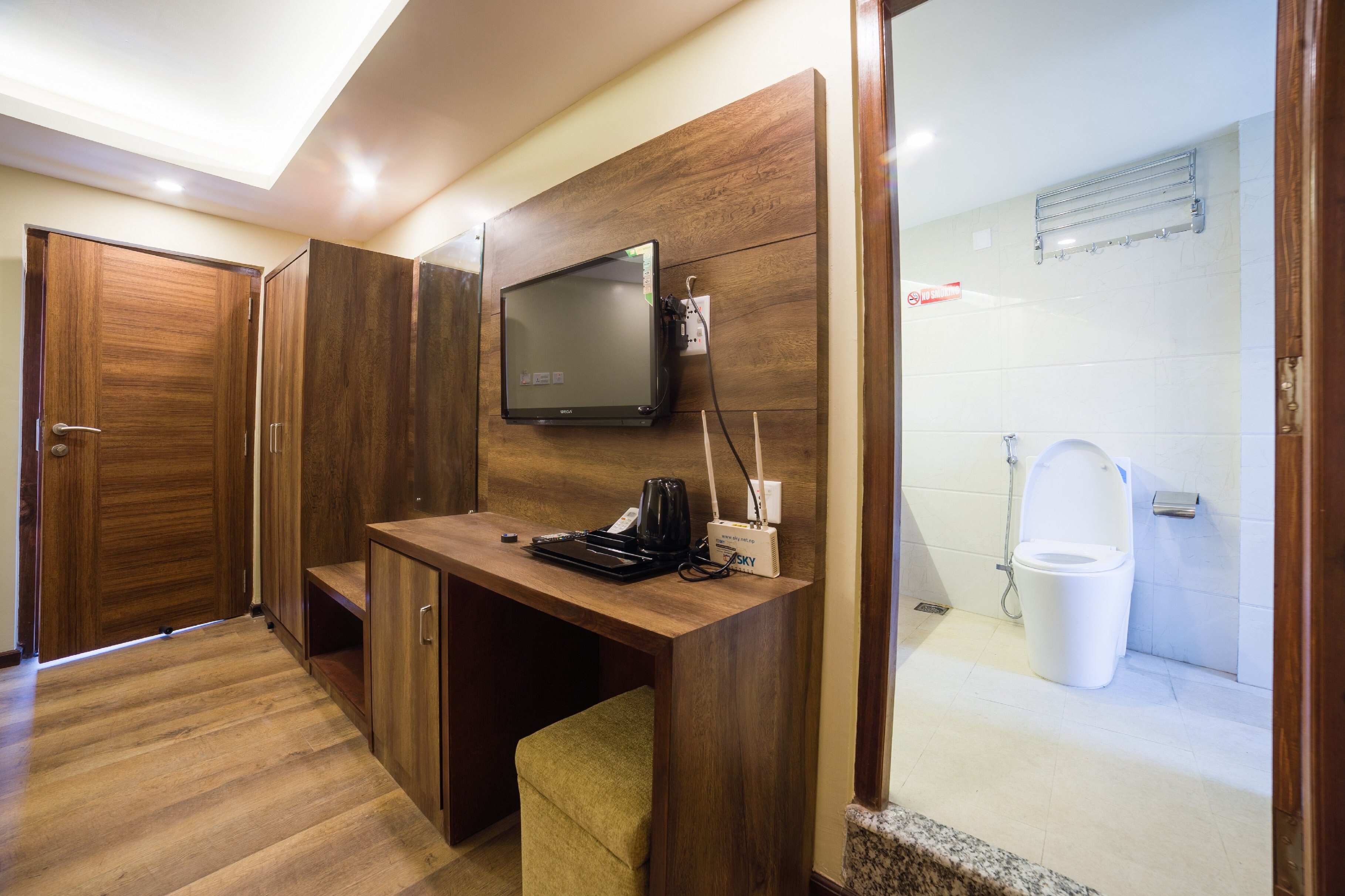 Ganapati Airport Hotel - Tap to explore photos
