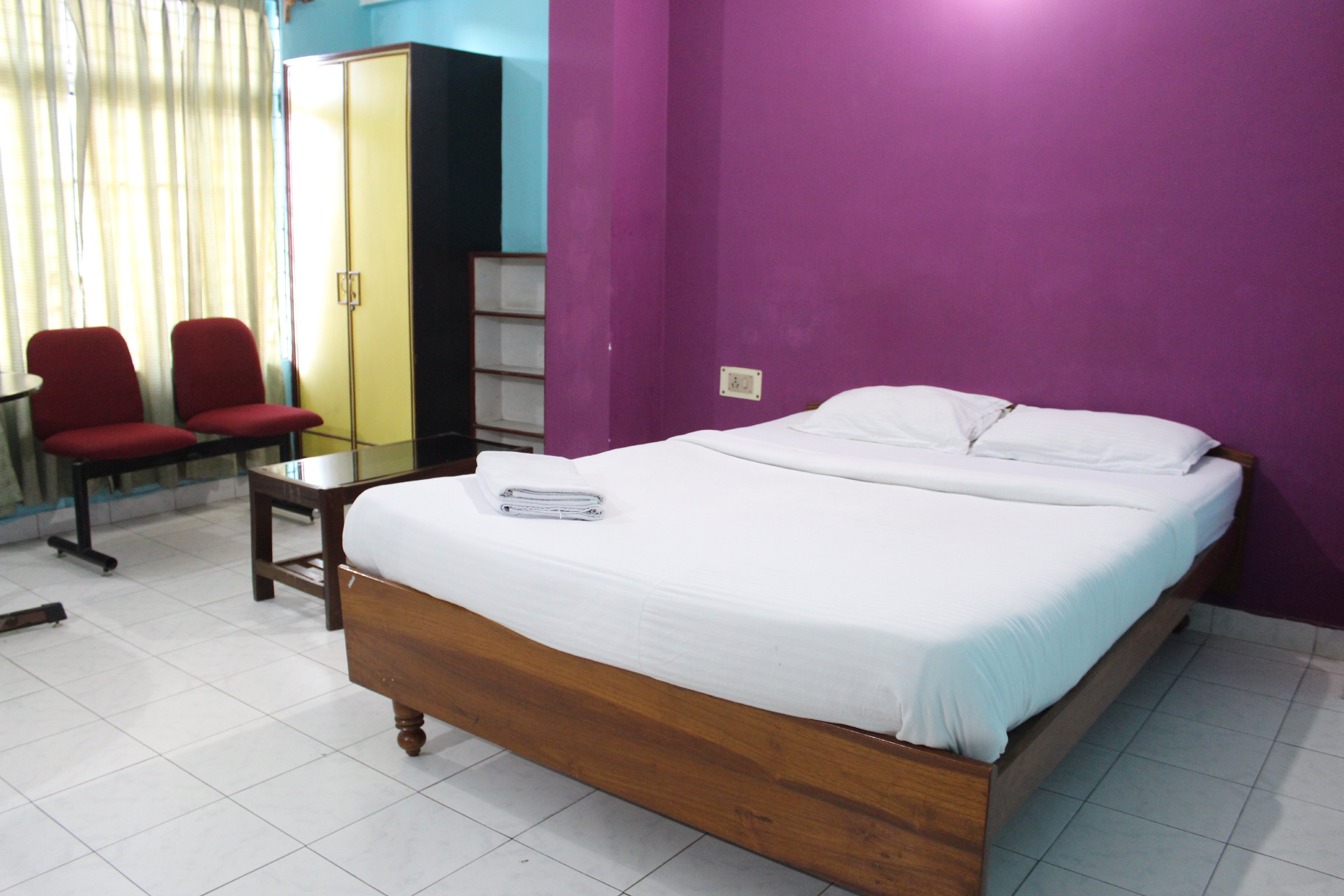 Ashiana Guest house - Tap to explore photos