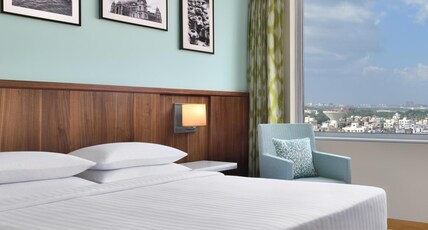 Fairfield by Marriott, Kolkata Room Type - Guest room, 1 Queen