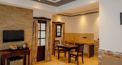 SUNKISSED PLAZA UNIT OF FIZ HOSPITALITY PRIVATE LIMITED Room Type - Family Room SUNKISSED PLAZA UNIT OF FIZ HOSPITALITY PRIVATE LIMITED Room Type - Family Room
