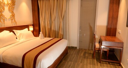 HOTEL AMI GRACE Room Type - Premium Room with Balcony