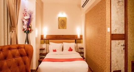 Hotel Prabha Palace Room Type - ROYAL SUITE with Living Room