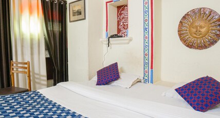 The Lake View Hotel - On Lake Pichola Room Type - Deluxe Room