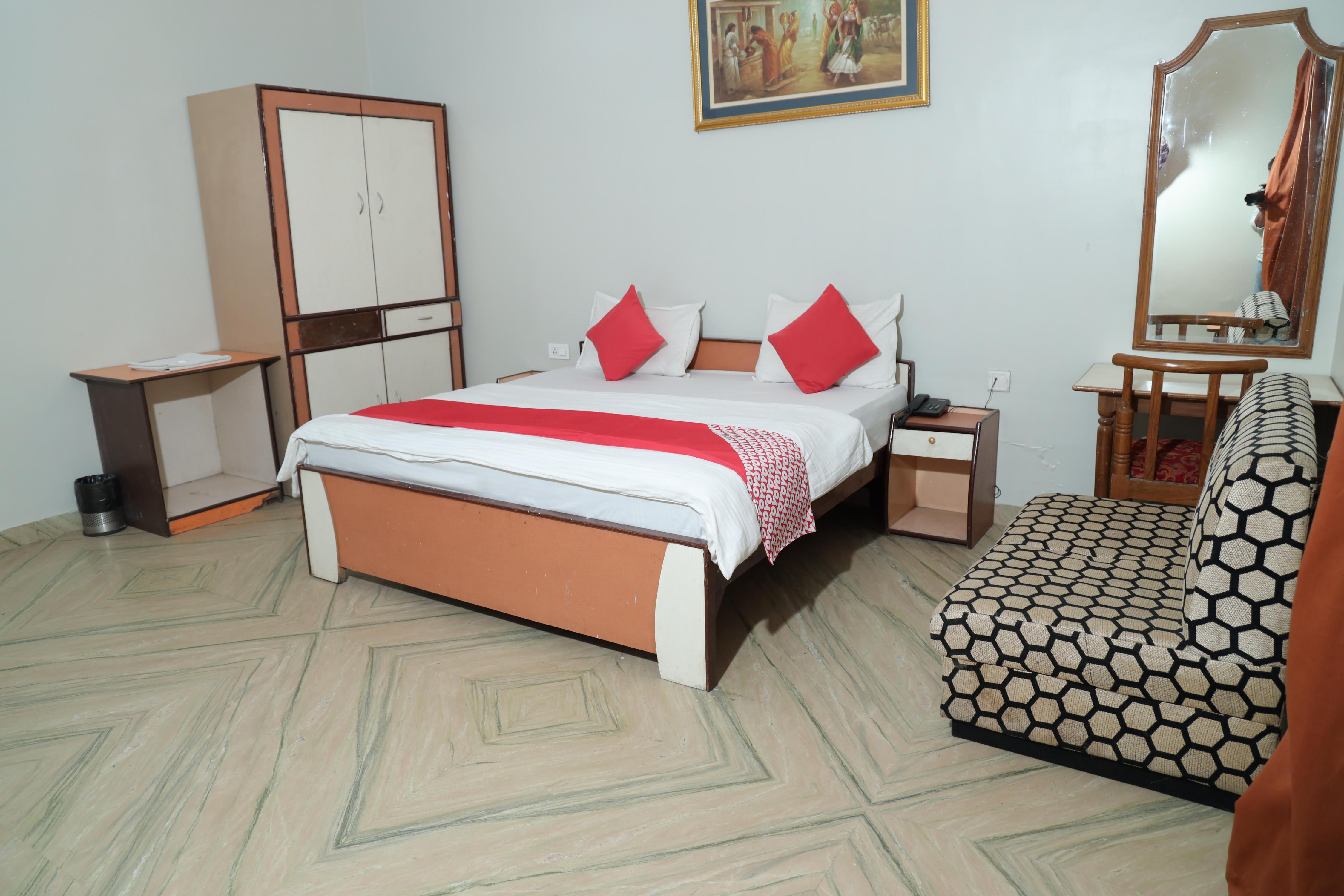 HOTEL SKY INN - Tap to explore photos