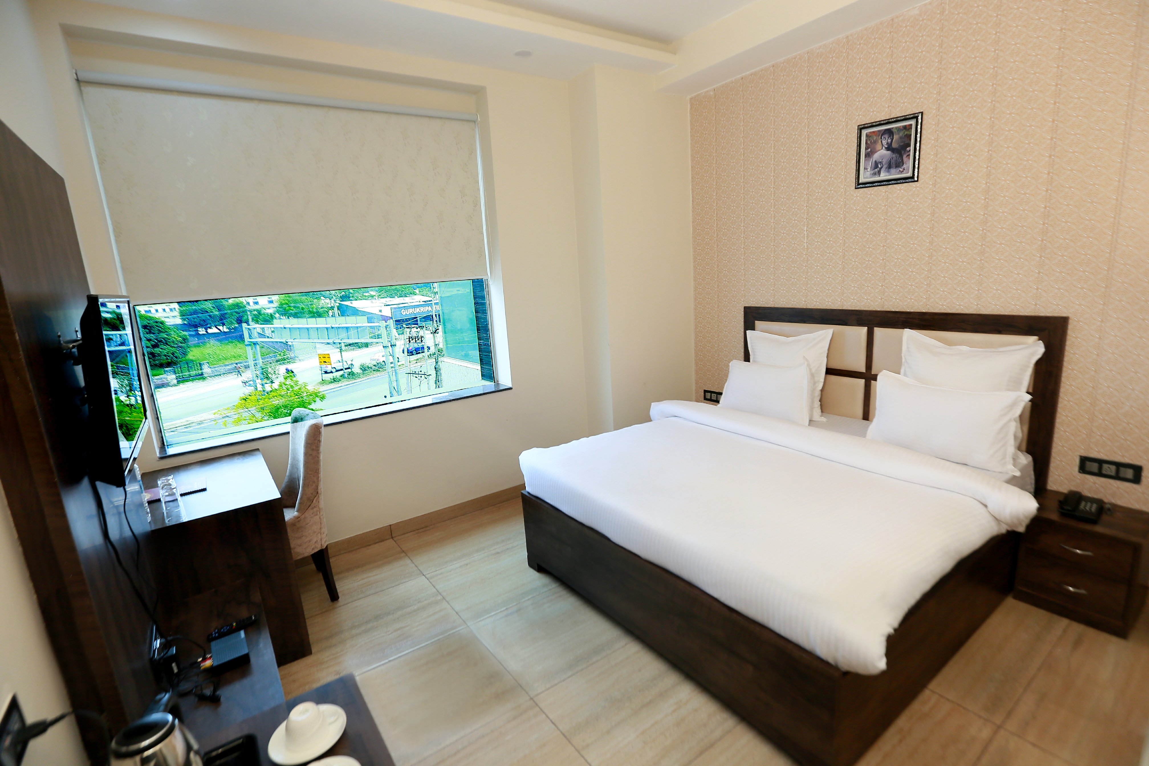 HOTEL THE SPADES Room Type - Superior Room