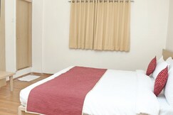 TULSI ROOMS N BANQUET