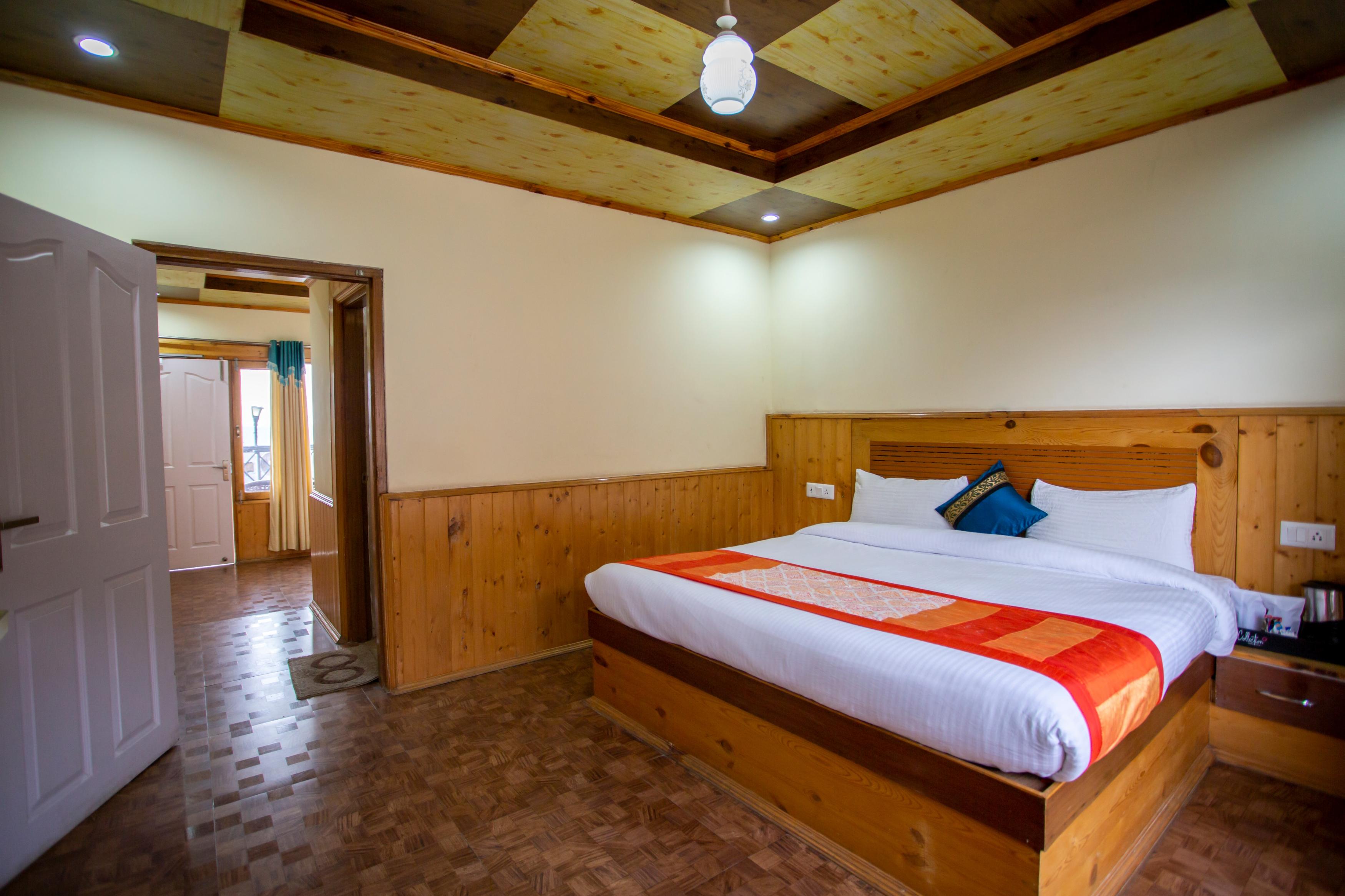 Hilltop Resort Room Type - Premium room Attached Living Room and terrace with stunning Mountain Views