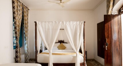 Rosastays South Goa - Heritage Portuguese Villa Room Type - Heritage Room Rosastays South Goa - Heritage Portuguese Villa Room Type - Heritage Room