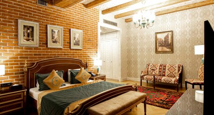 Sapphire Bayil Hotel Room Type - Standard  Double Room