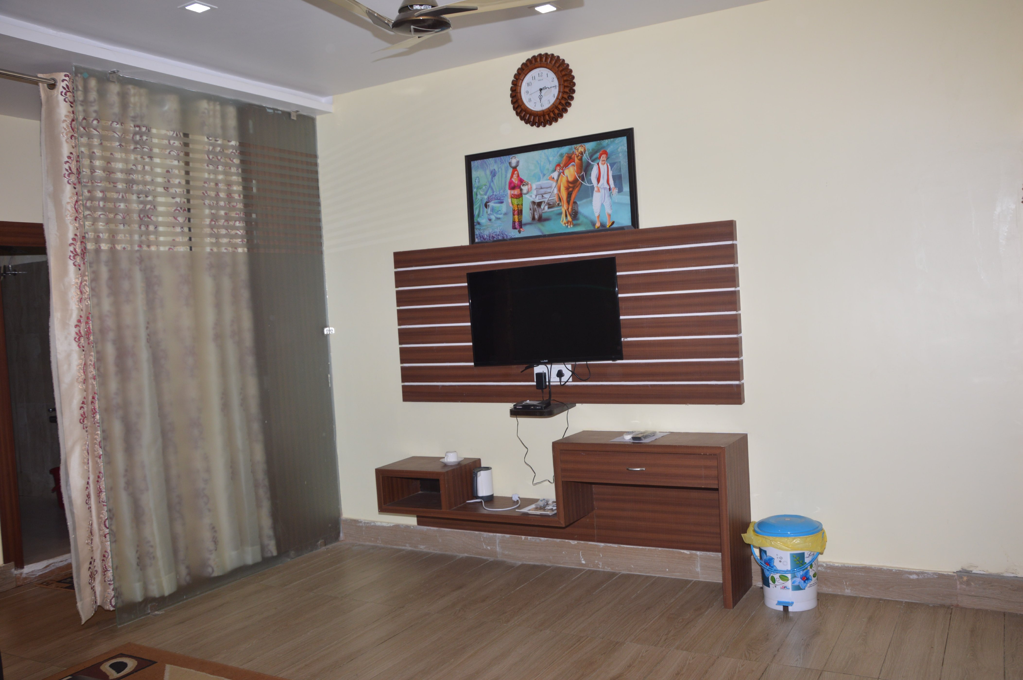 Hotel Ramsan Plaza - Tap to explore photos