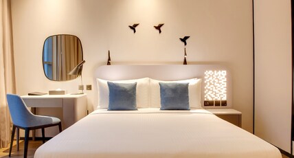 Lemon Tree Hotel Jumeirah Room Type - Accessible Room Lemon Tree Hotel Jumeirah Room Type - Accessible Room