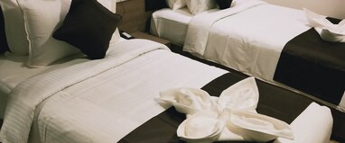 HOTEL SEASONS COMFORT