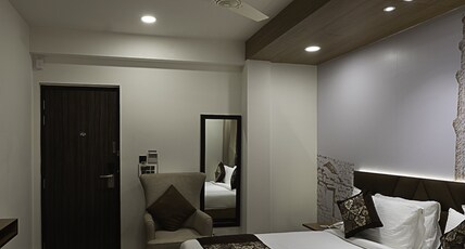 Delhieez - A Boutique Hotel Room Type - Gold Room