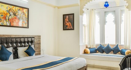 Devi Palace Resort Room Type - JHAROKHA VIEW ROOM