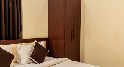 Al Noor Palace Room Type - Deluxe Double Room Al Noor Palace Room Type - Deluxe Double Room